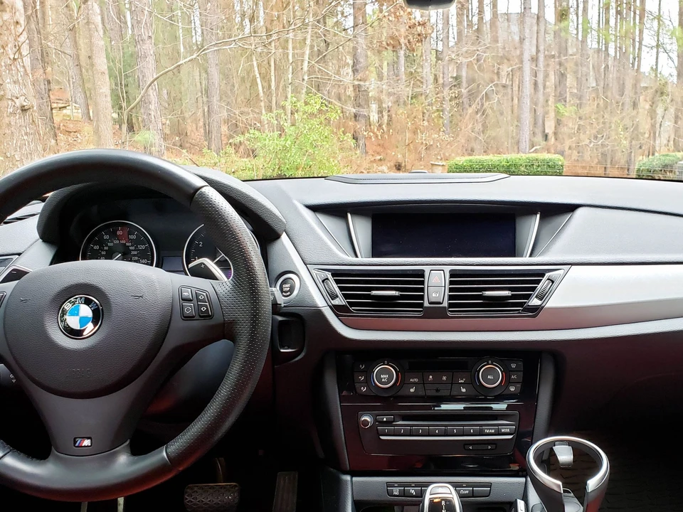 2015 BMW E84 X1 - Image 19 of 21