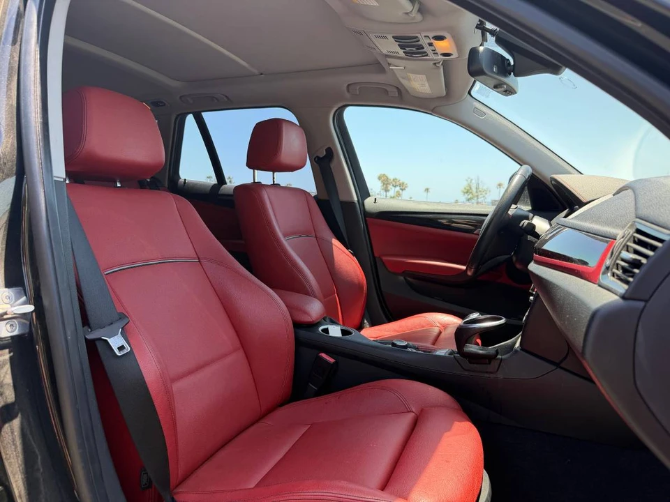 2015 BMW E84 X1 - Image 15 of 24