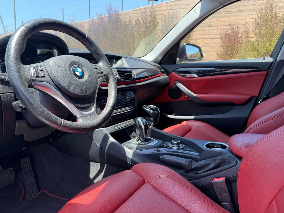 2015 BMW E84 X1 - Image 10 of 24