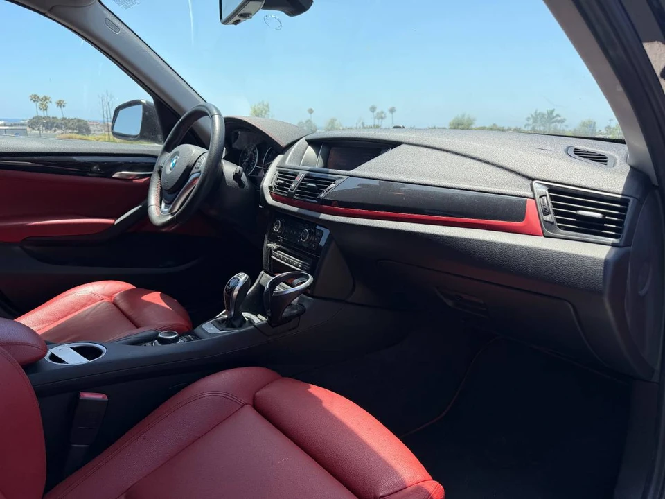 2015 BMW E84 X1 - Image 14 of 24