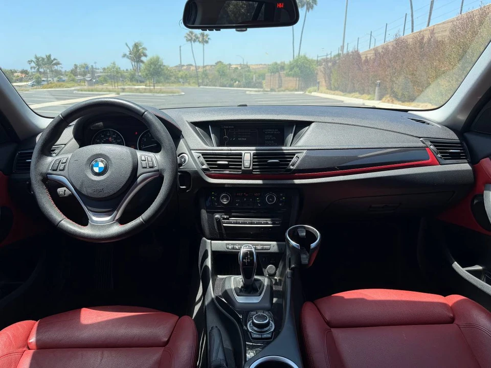 2015 BMW E84 X1 - Image 16 of 24
