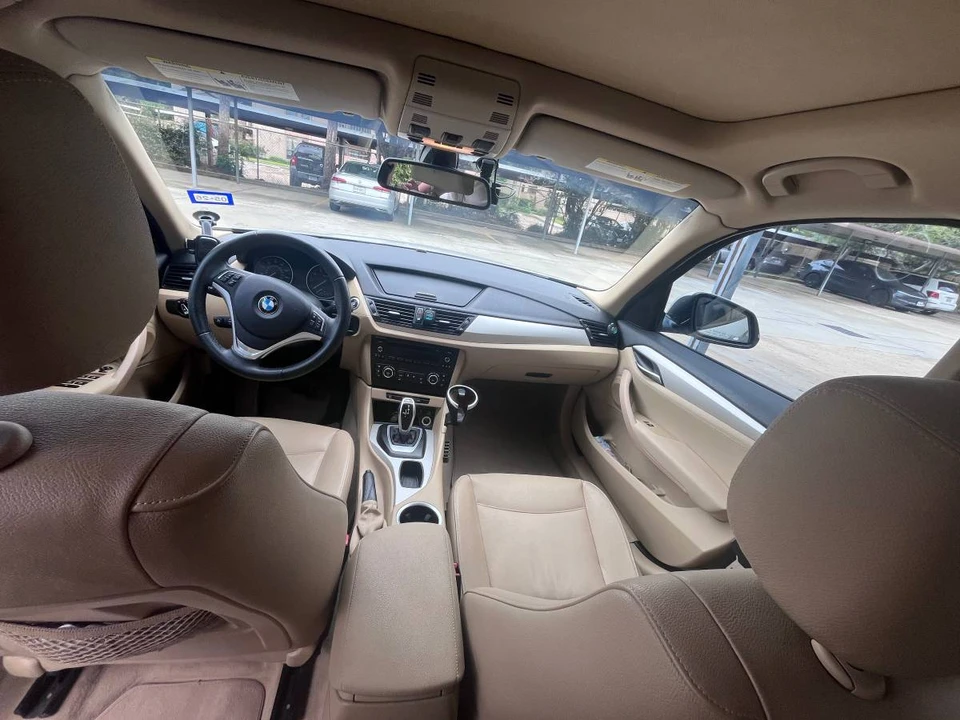 2015 BMW E84 X1 - Image 7 of 9