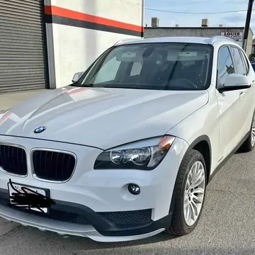 2015 BMW X1 sDrive28i Sport Utility 4D