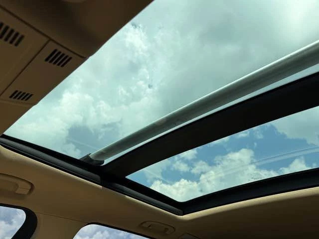 2015 BMW E84 X1 - Image 13 of 15