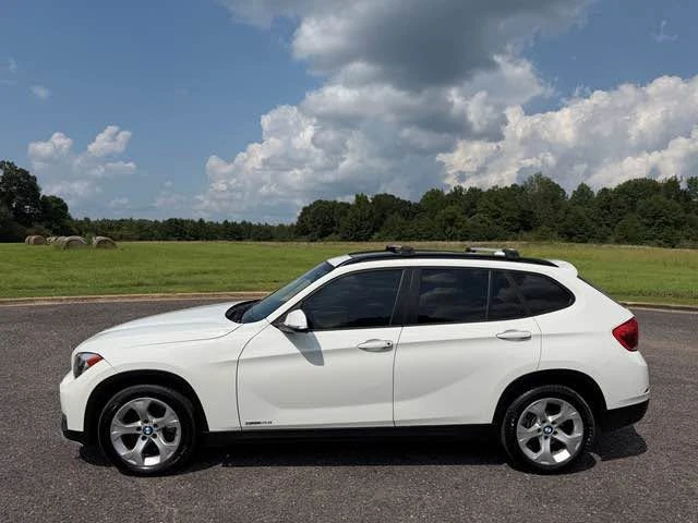 2015 BMW E84 X1 - Image 2 of 15