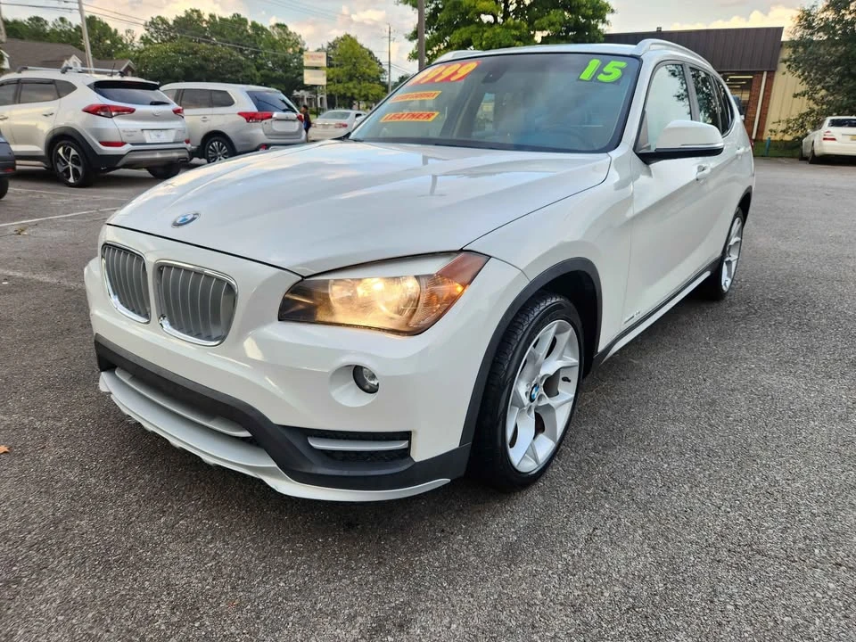2015 BMW E84 X1 - Image 3 of 12