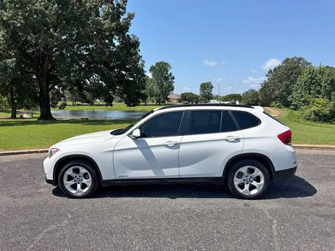 2015 BMW X1 sDrive28i Sport Utility 4D