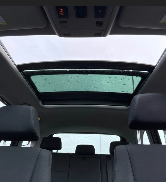 2015 BMW E84 X1 - Image 8 of 10