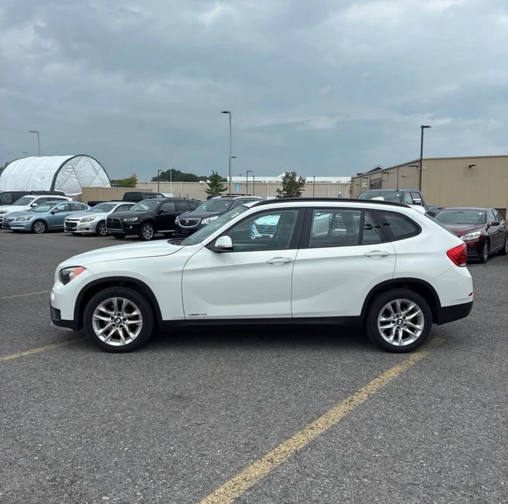 2015 BMW E84 X1 - Image 4 of 10