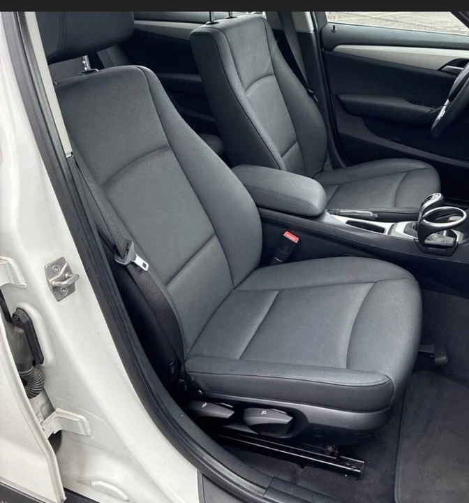 2015 BMW E84 X1 - Image 6 of 10