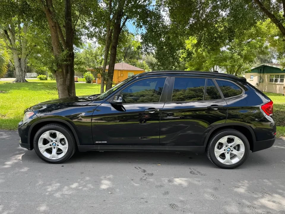 2015 BMW E84 X1 - Image 2 of 11