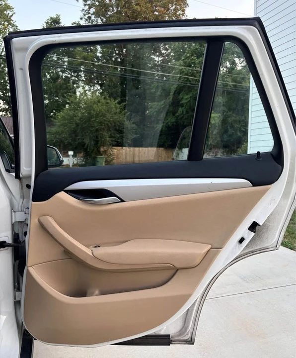 2015 BMW E84 X1 - Image 11 of 15