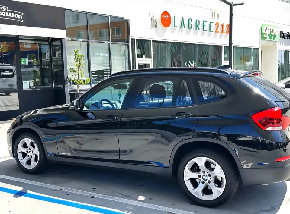 2015 BMW E84 X1 - Image 7 of 20