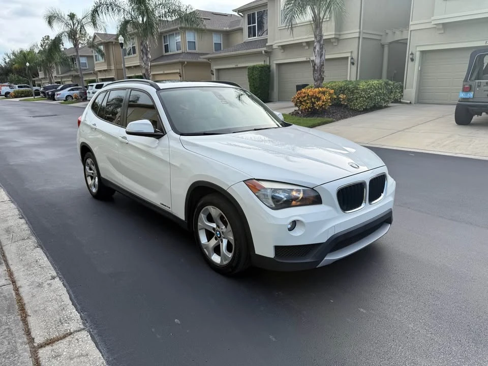 2015 BMW E84 X1 - Image 2 of 10