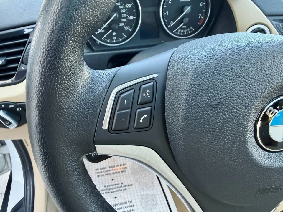 2015 BMW E84 X1 - Image 11 of 17