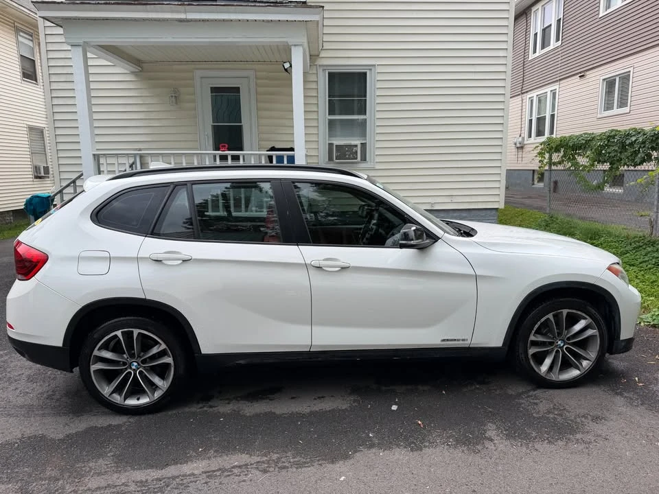2015 BMW E84 X1 - Image 9 of 12