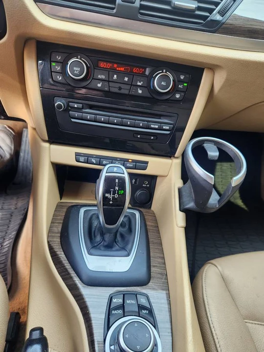 2015 BMW E84 X1 - Image 8 of 11