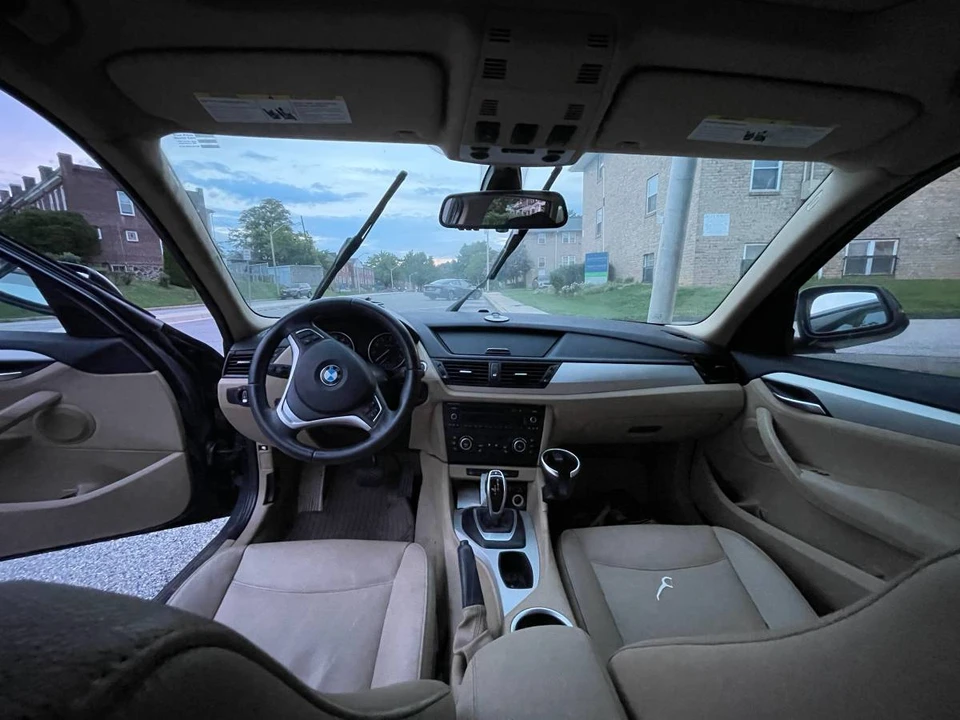 2015 BMW E84 X1 - Image 4 of 9