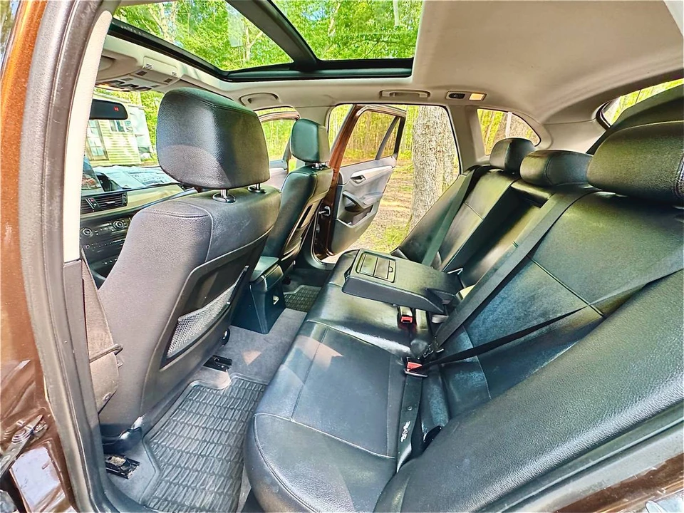 2015 BMW E84 X1 - Image 7 of 24