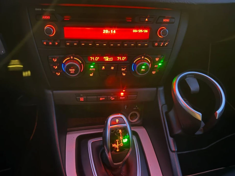 2015 BMW E84 X1 - Image 14 of 15