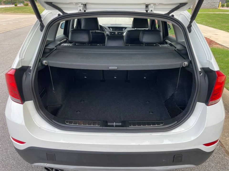2015 BMW E84 X1 - Image 19 of 24