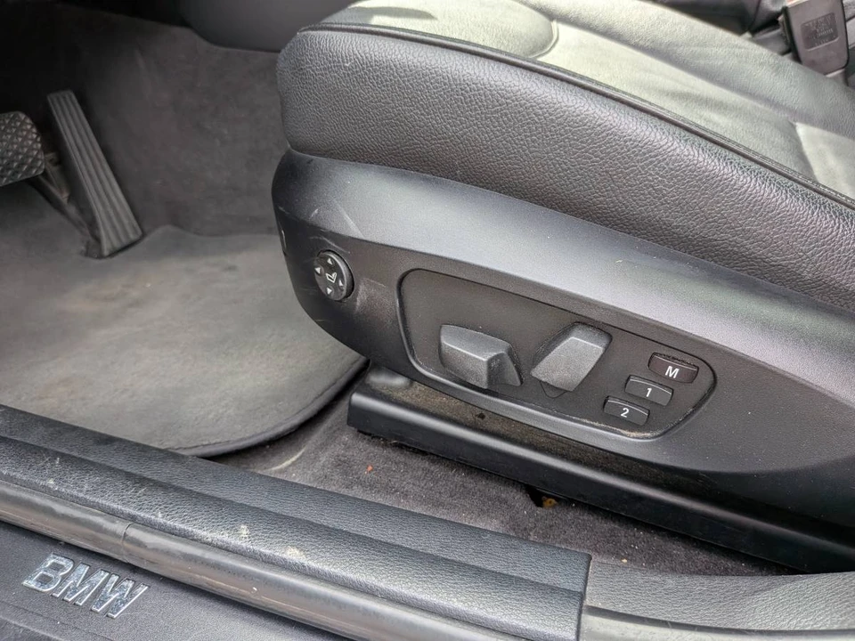2015 BMW E84 X1 - Image 16 of 23