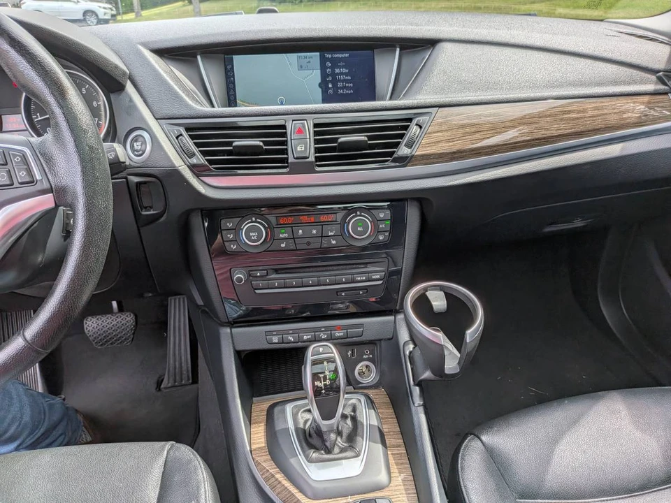 2015 BMW E84 X1 - Image 12 of 23