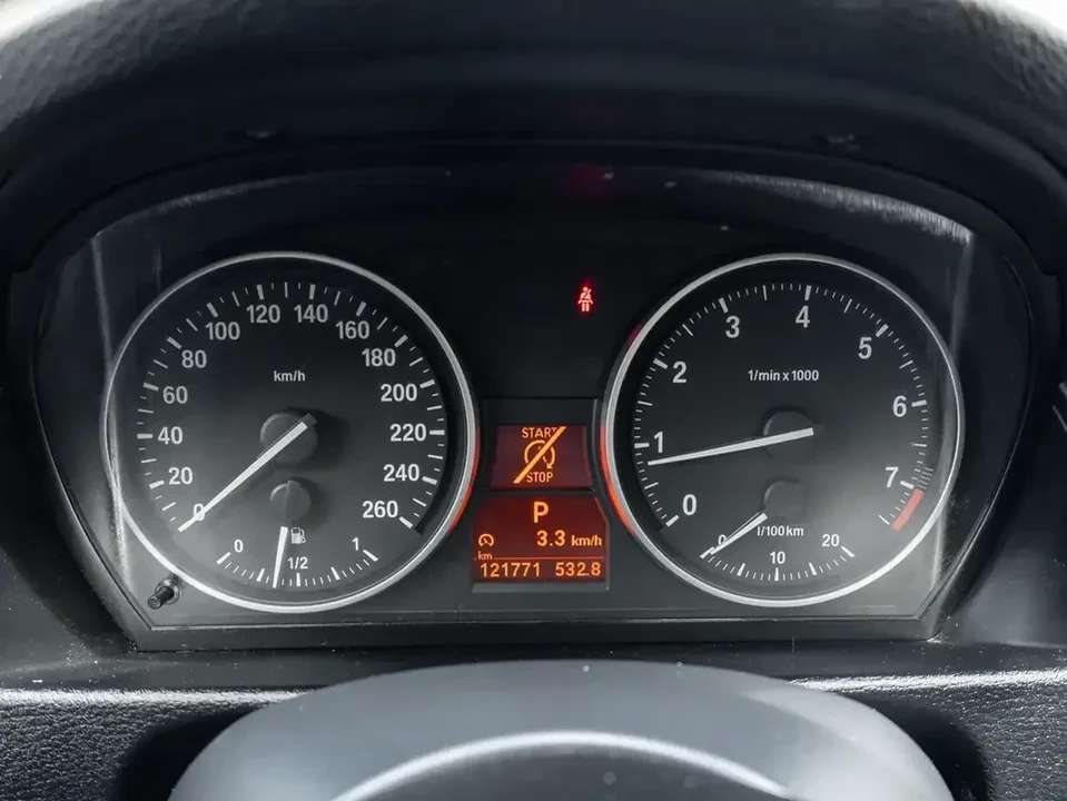 2015 BMW E84 X1 - Image 12 of 20