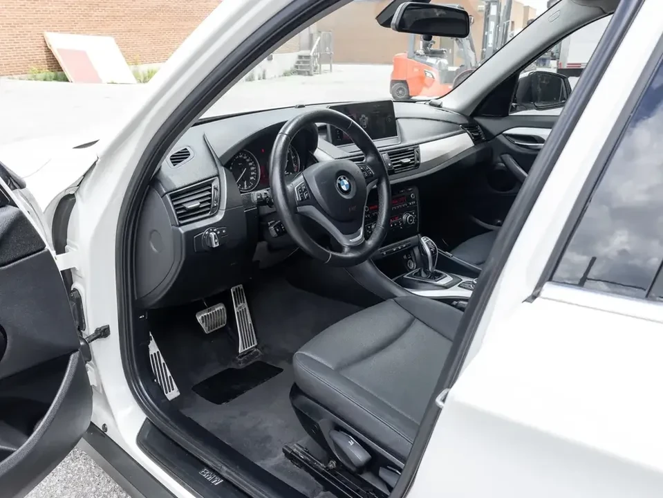 2015 BMW E84 X1 - Image 8 of 20