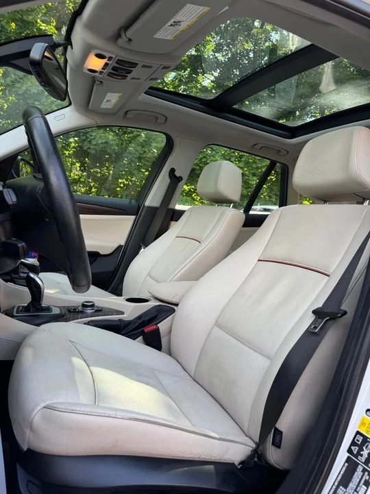2015 BMW E84 X1 - Image 15 of 20