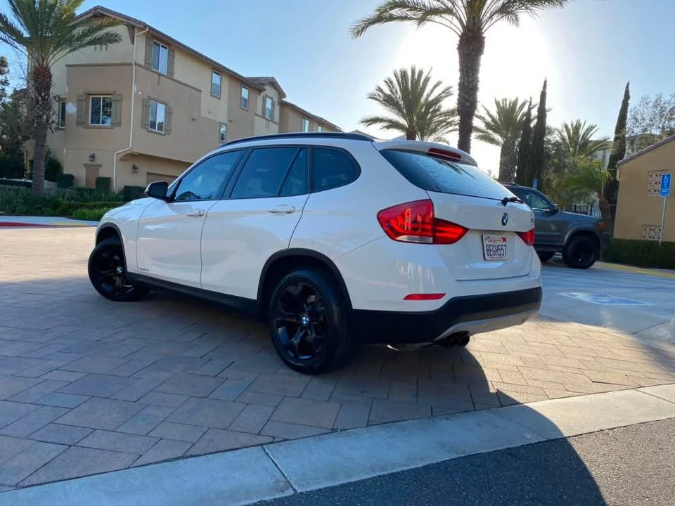2015 BMW E84 X1 - Image 8 of 17