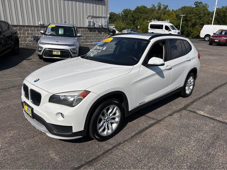 2015 BMW E84 X1 - Image 3 of 17