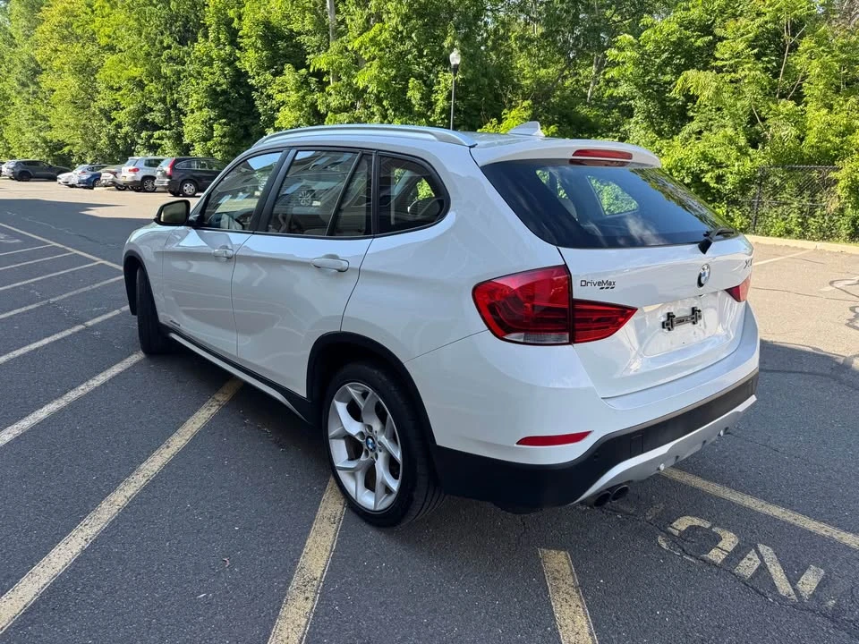 2015 BMW E84 X1 - Image 9 of 20