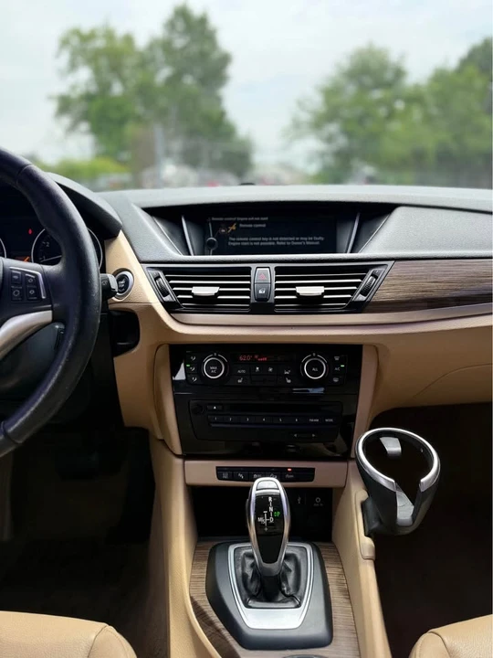 2015 BMW E84 X1 - Image 10 of 16
