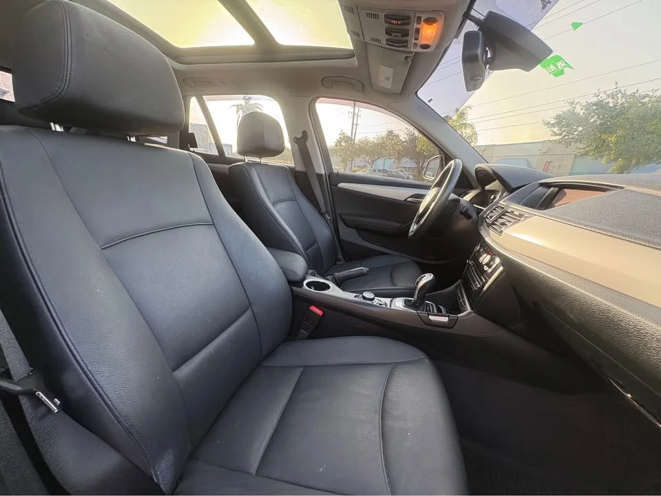2015 BMW E84 X1 - Image 9 of 14