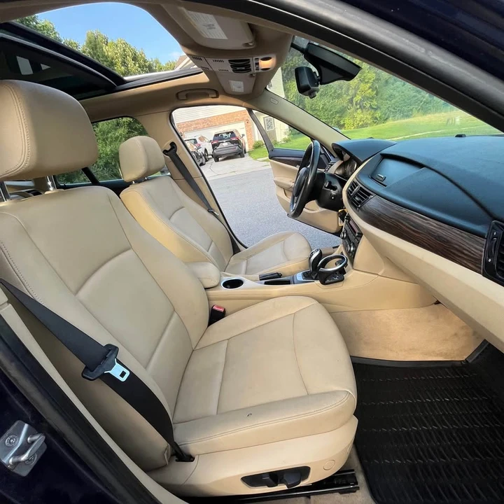 2015 BMW E84 X1 - Image 14 of 18