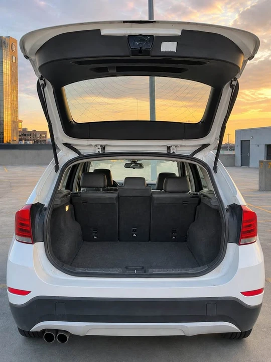 2015 BMW E84 X1 - Image 3 of 10