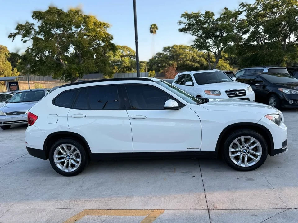 2015 BMW E84 X1 - Image 3 of 17