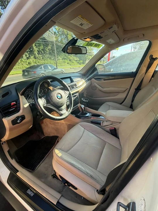 2015 BMW E84 X1 - Image 7 of 9