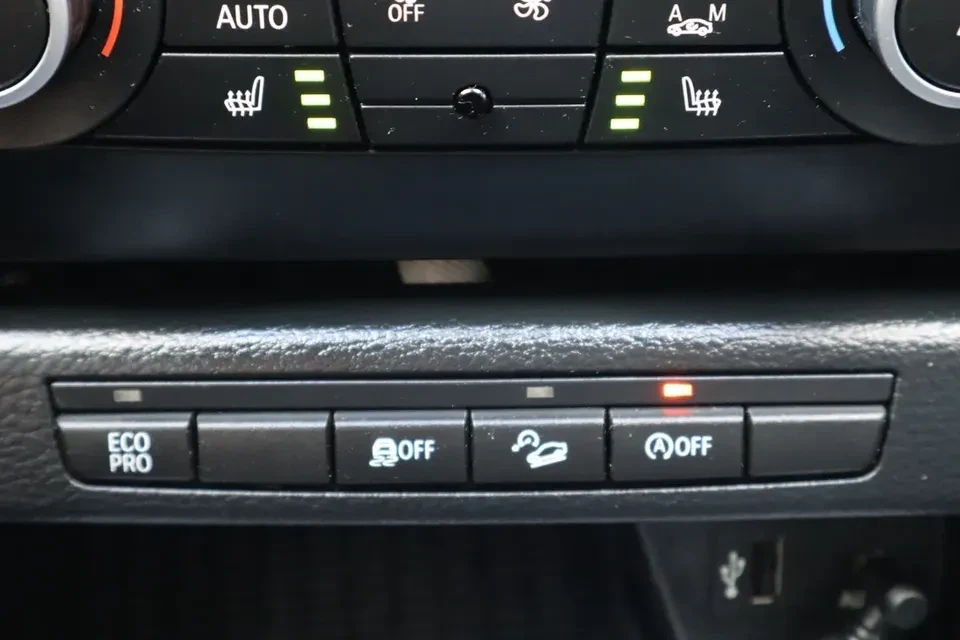 2015 BMW E84 X1 - Image 18 of 20