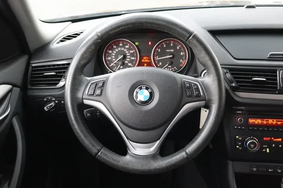 2015 BMW E84 X1 - Image 15 of 20
