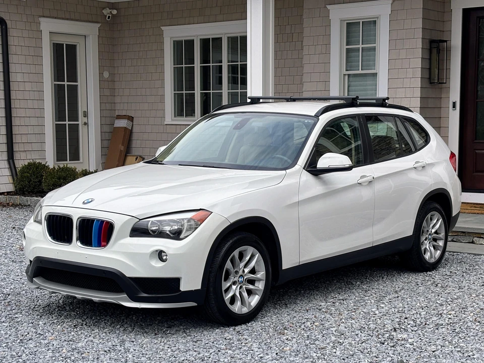 2015 BMW E84 X1 - Image 9 of 25