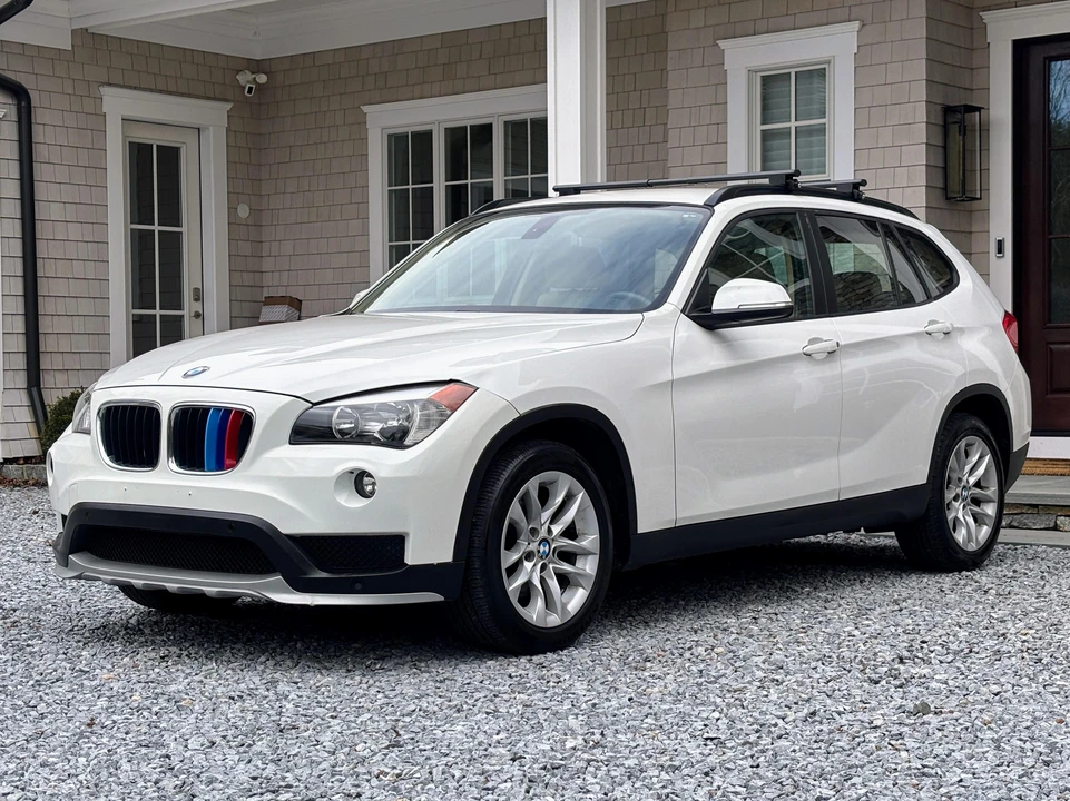 2015 BMW E84 X1 - Image 10 of 25