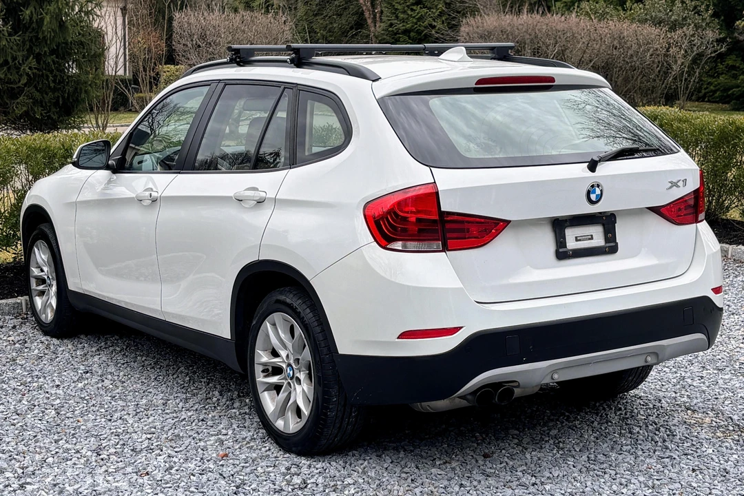 2015 BMW E84 X1 - Image 4 of 25
