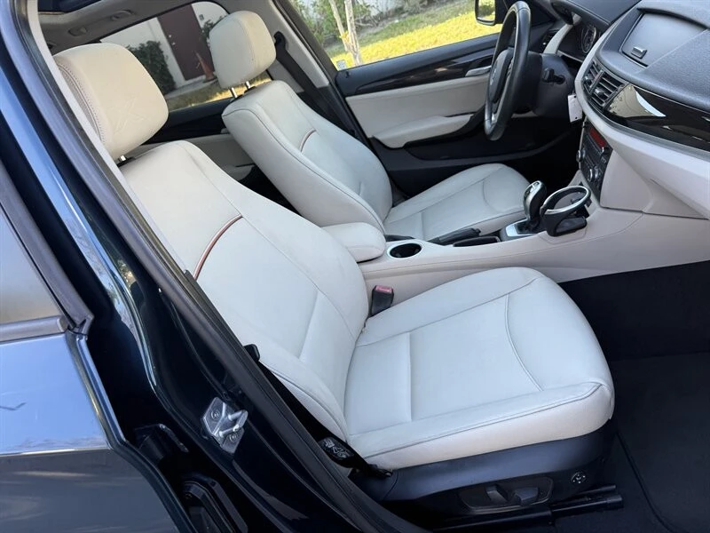 2015 BMW E84 X1 - Image 14 of 21