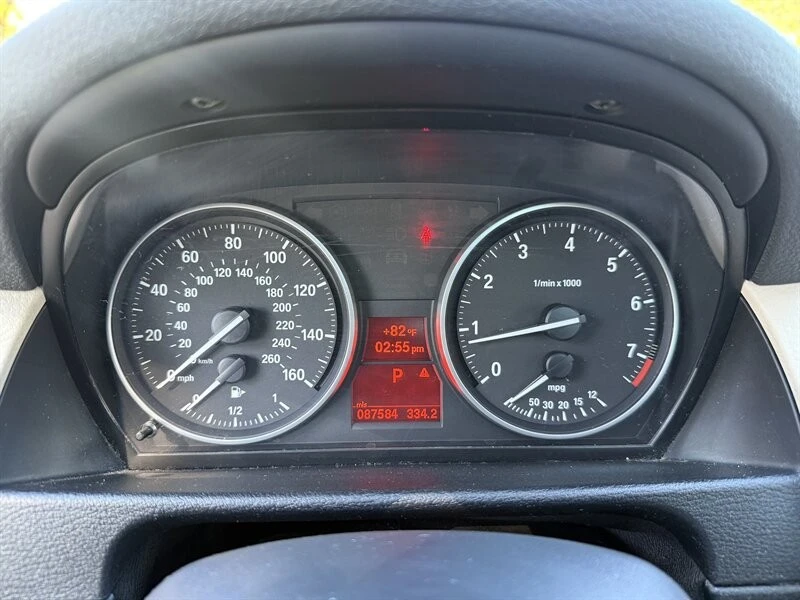 2015 BMW E84 X1 - Image 17 of 21