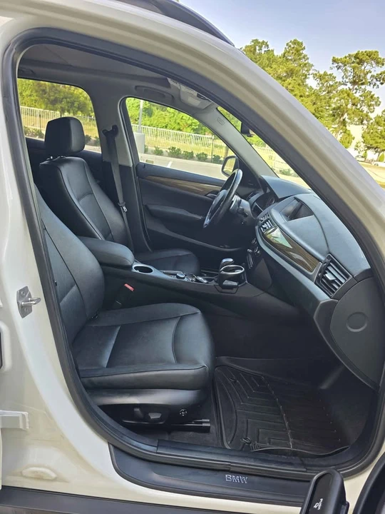 2015 BMW E84 X1 - Image 11 of 20