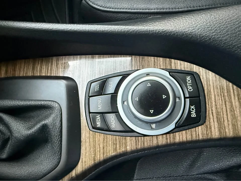 2015 BMW E84 X1 - Image 9 of 12
