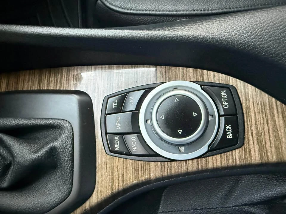 2015 BMW E84 X1 - Image 9 of 13