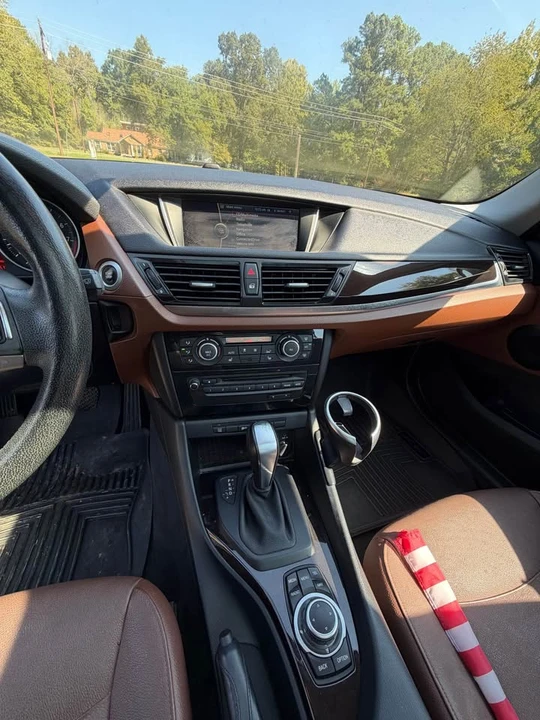 2015 BMW E84 X1 - Image 10 of 11